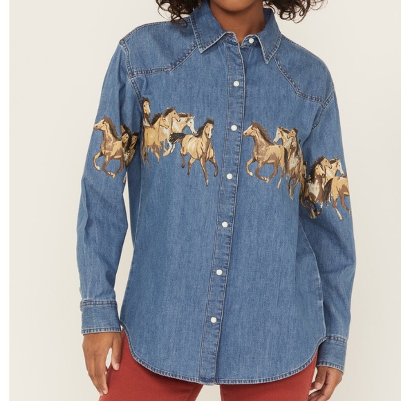 Wrangler Retro Tops - WRANGLER RETRO MEDIUM WASH RUNNING HORSE DENIM LONG SLEEVE SNAP WESTERN SHIRT